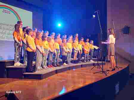 Mlajši OPZ OŠ Antona Žnideršiča